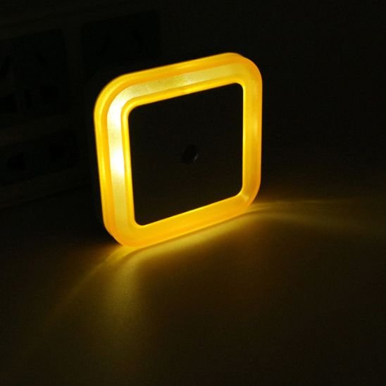 veilleuse bébé capteur carré jaune