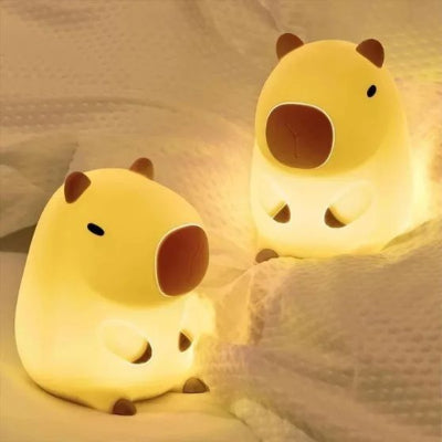 Veilleuse bébé capybara lumière jaune